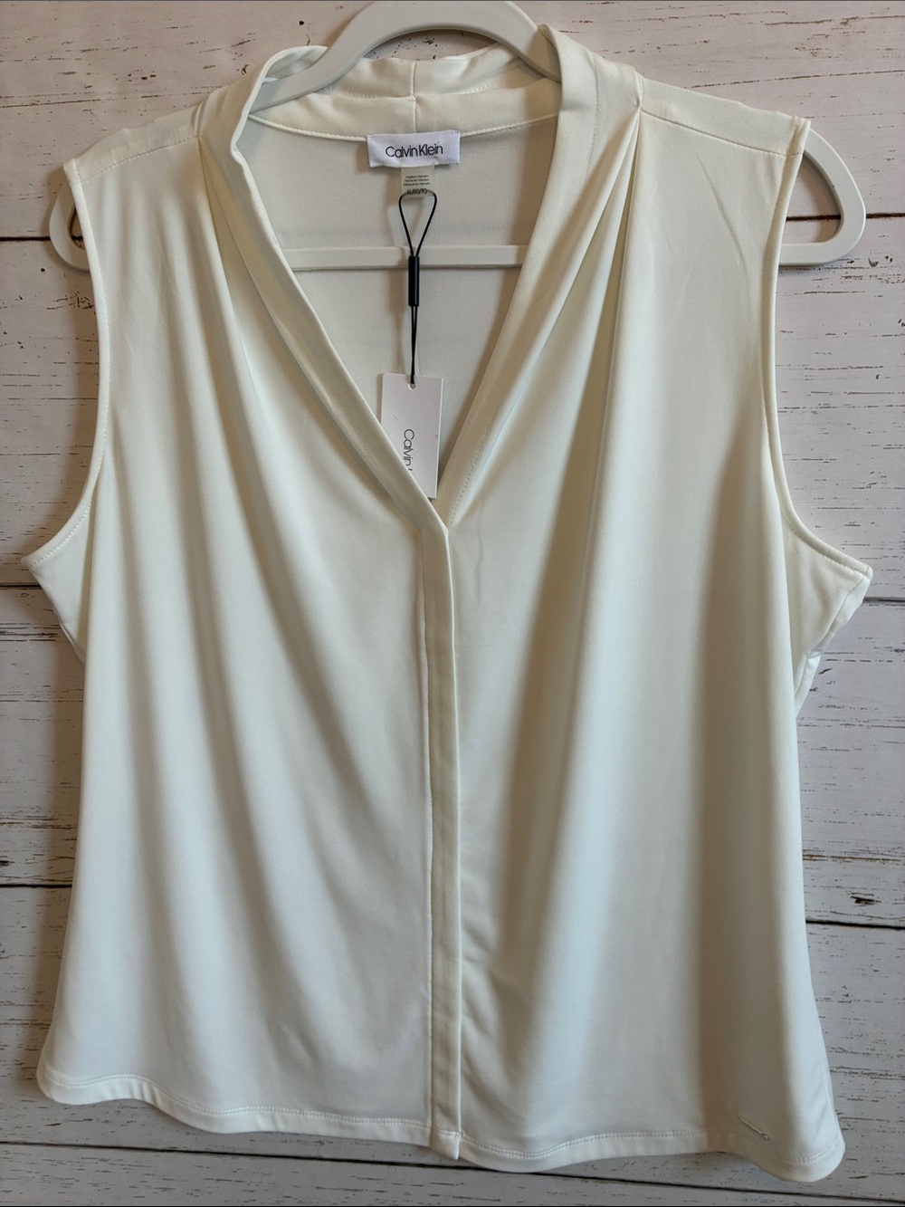 Calvin Klein Ivory/Cream Sleeveless V-Neck Pullover Top, sz XL, NWT - Picture 12 of 12